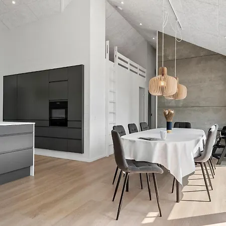 بيت للعطل Stunning In Odder With Sauna